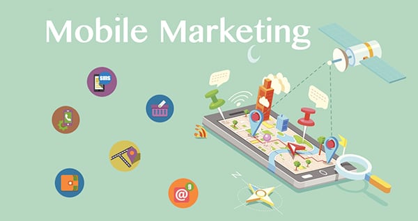 mobile marketing aufschrift ueber smartphone mit symbolen