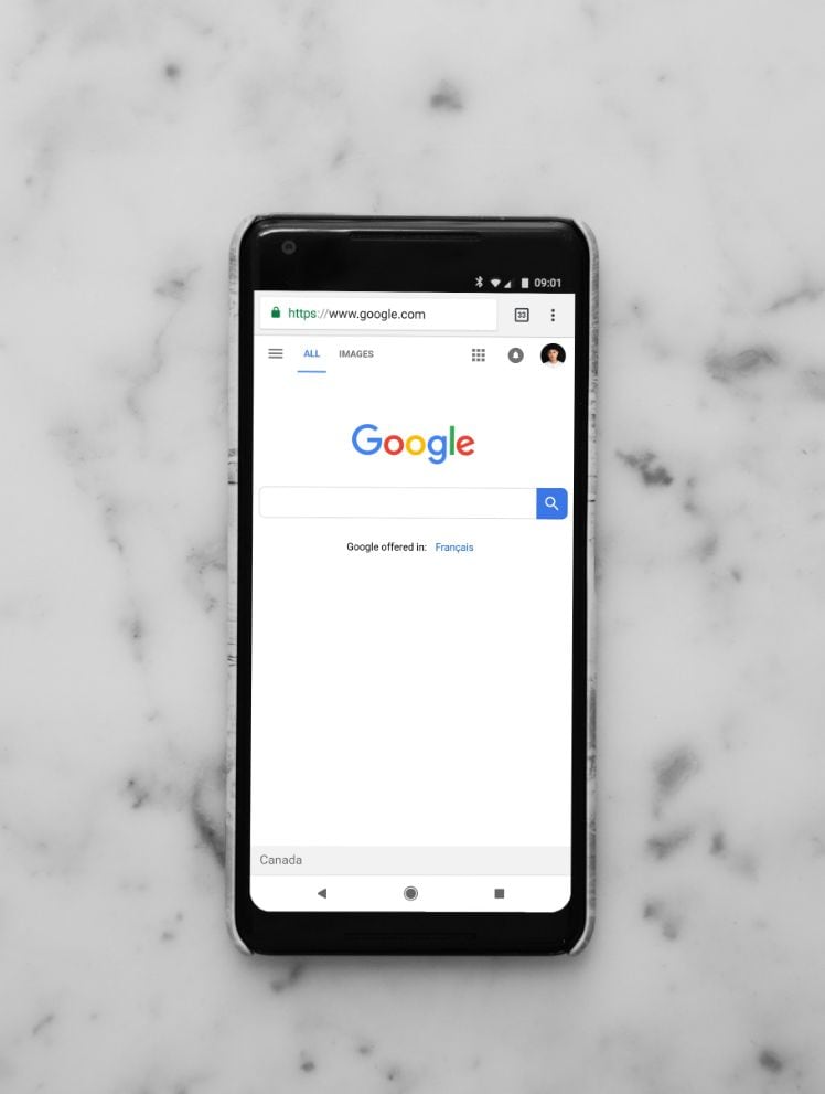 google startseite in smartphone geoeffnet