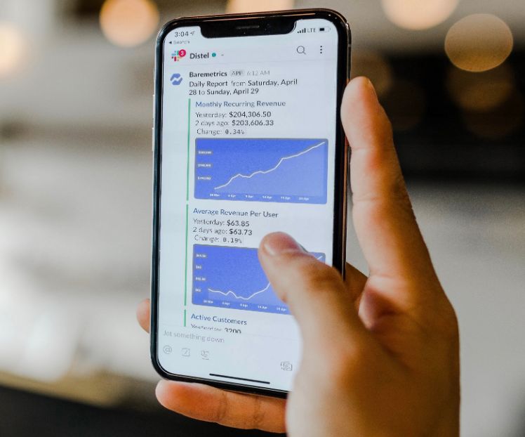 datos analíticos en el teléfono móvil